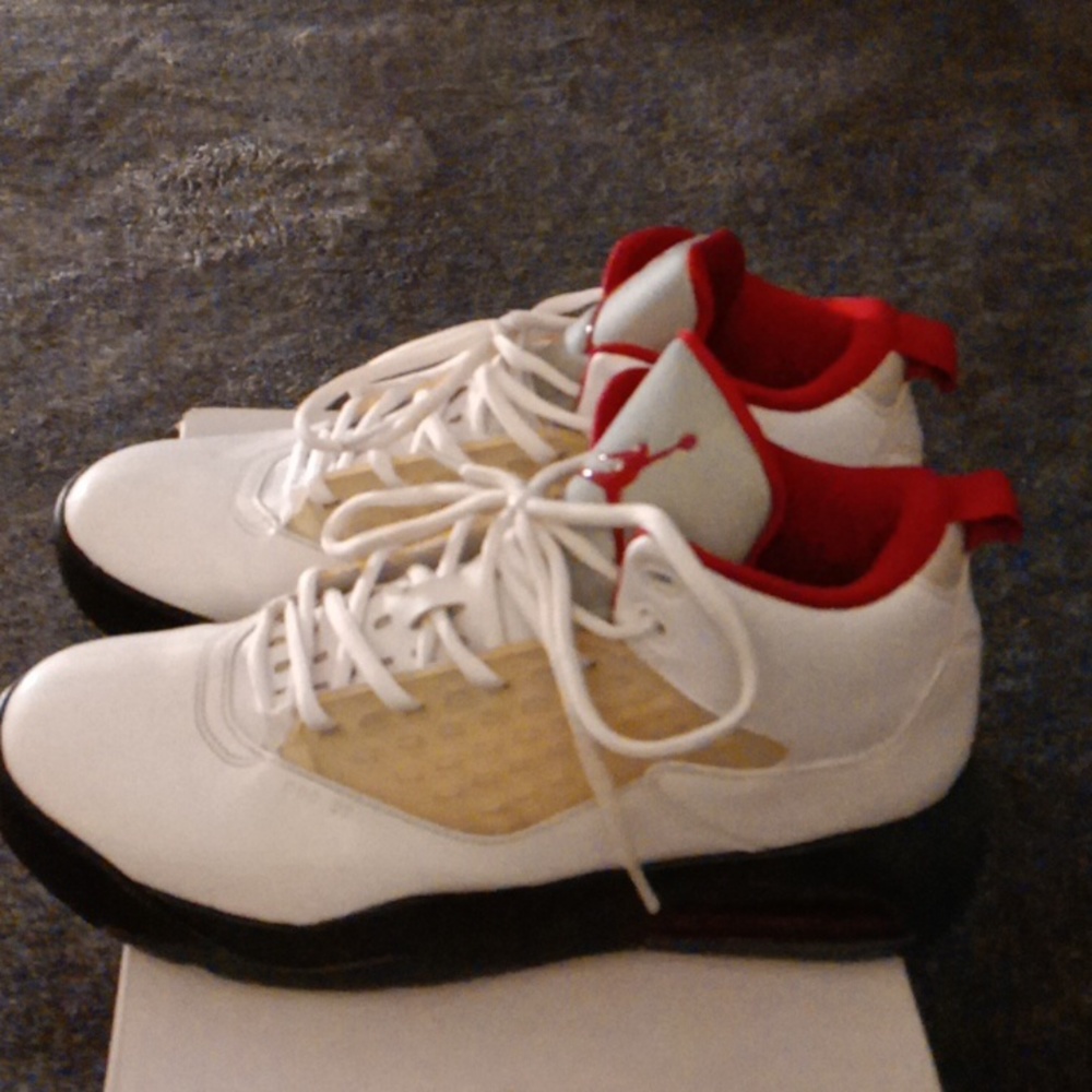Jordan Maxin 200